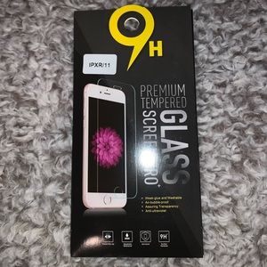 Iphone screen protector